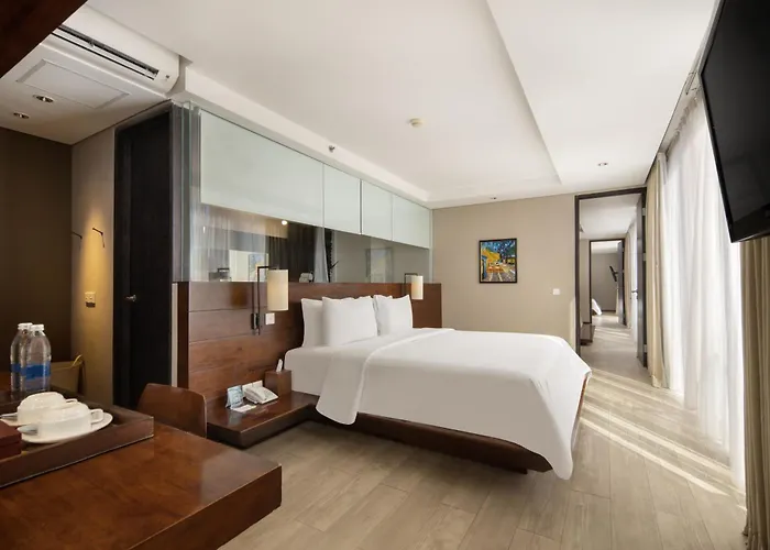 Hotel The Akmani 4*